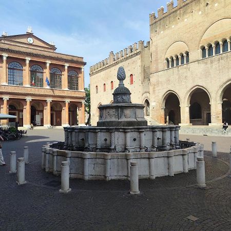 Appartamento In Piazza Cavour Centro Storico רימיני מראה חיצוני תמונה