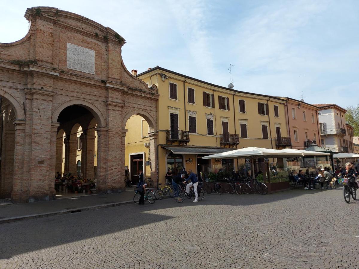 Appartamento In Piazza Cavour Centro Storico רימיני מראה חיצוני תמונה